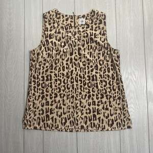 CAbi Women's Ginger Leopard Print Sleeveless Blouse Size Medium